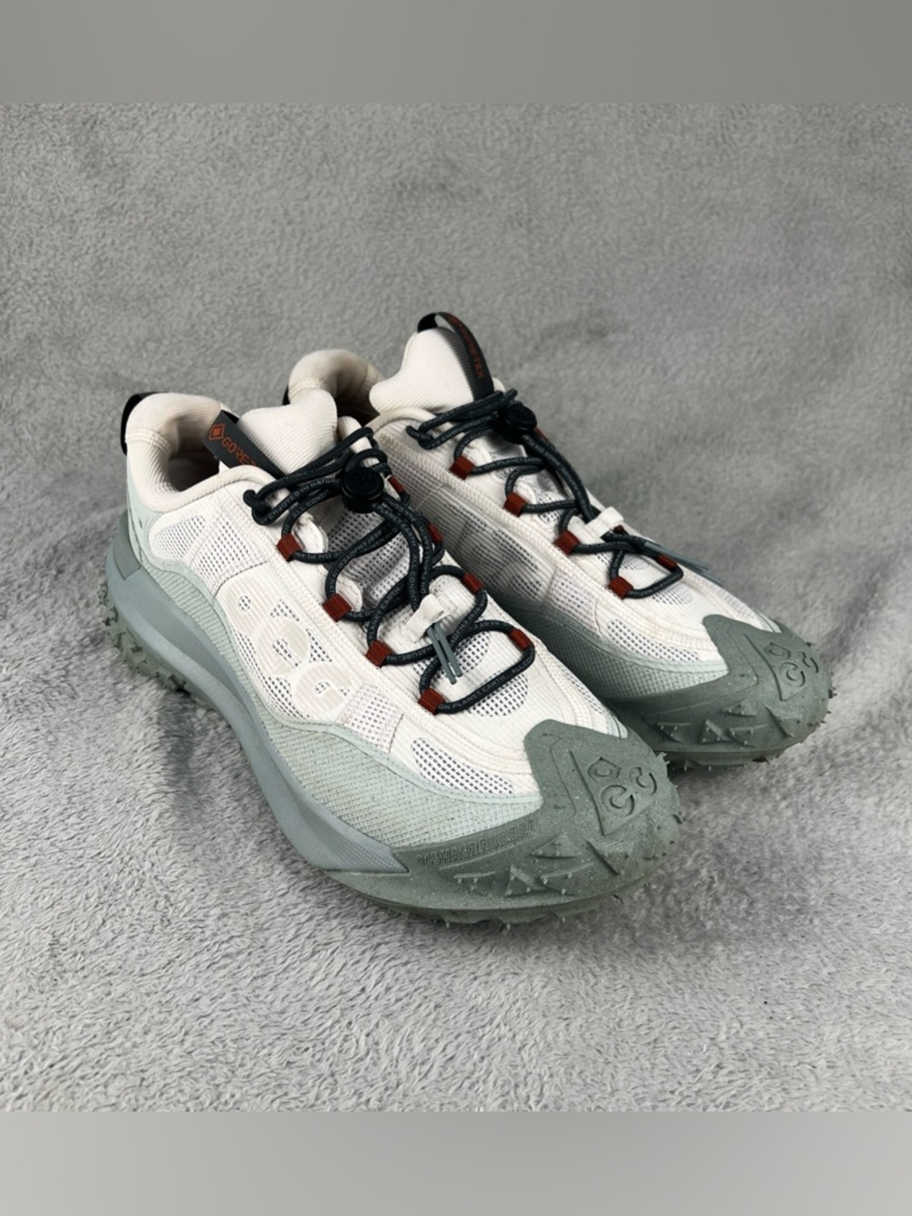 Nike ACG Mountain Fly 2 Phantom Light Silver Gore-Tex Mens Size 11.5 HF6245-003 - Picture 6 of 13